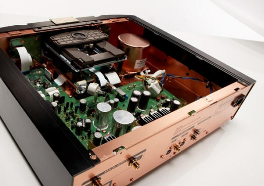 Marantz KI Pearl inside