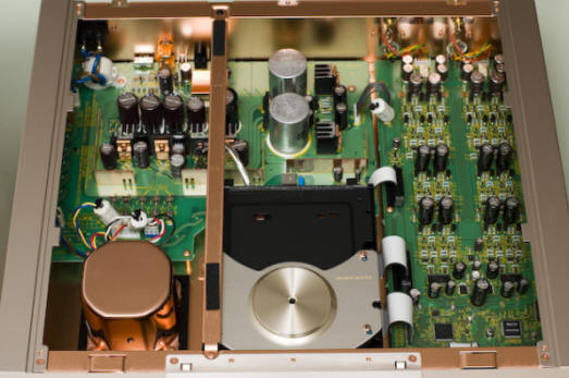 Marantz SA-11s2 inside