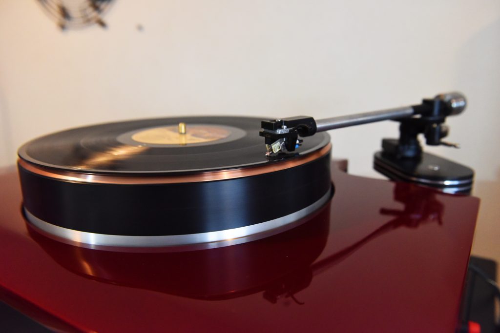 Xact Audio The Beat MagDrive Turntable