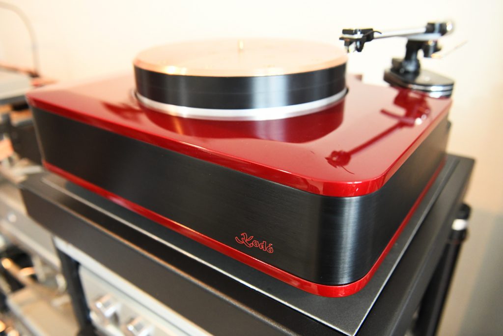 Xact Audio The Beat MagDrive Turntable