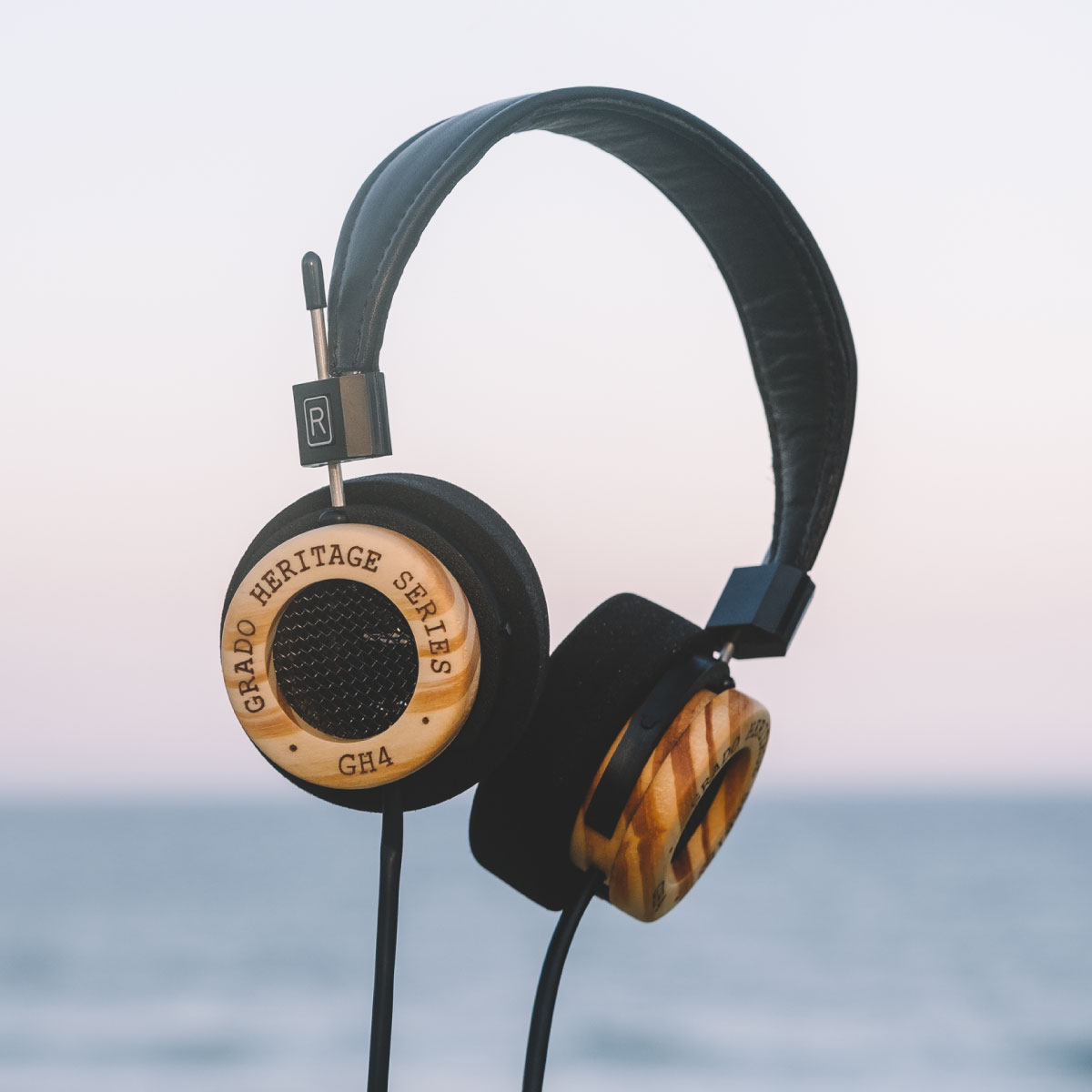 新品・ストア☆ヘッドホン GRADO GRADO GH4 新品・未使用 - オーディオ機器