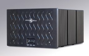 PBN Olympia EB-SA3 Amplifiers and Lxi Preamplifier - Positive Feedback