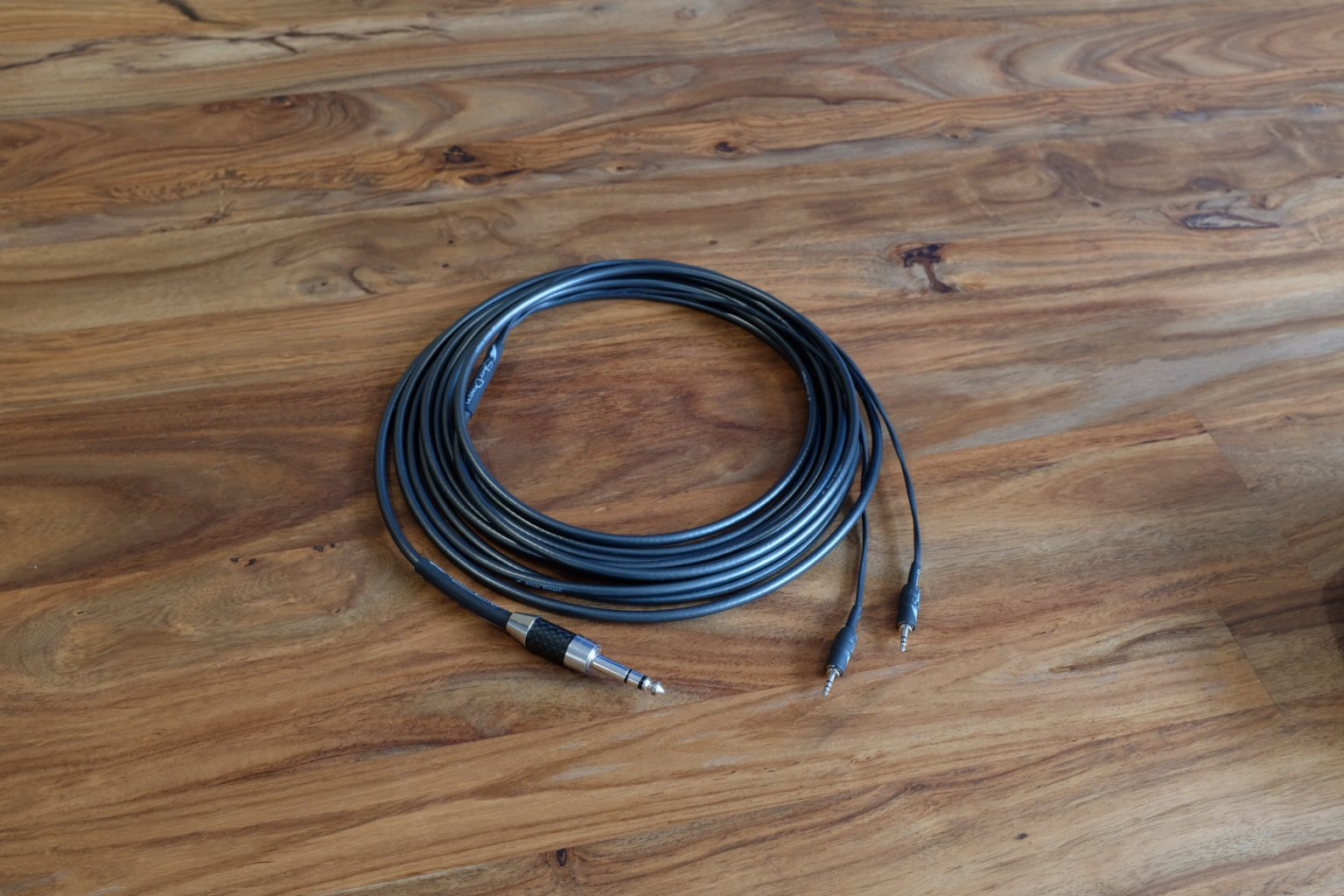 Moon Audio Silver Dragon Headphone Cable Positive Feedback