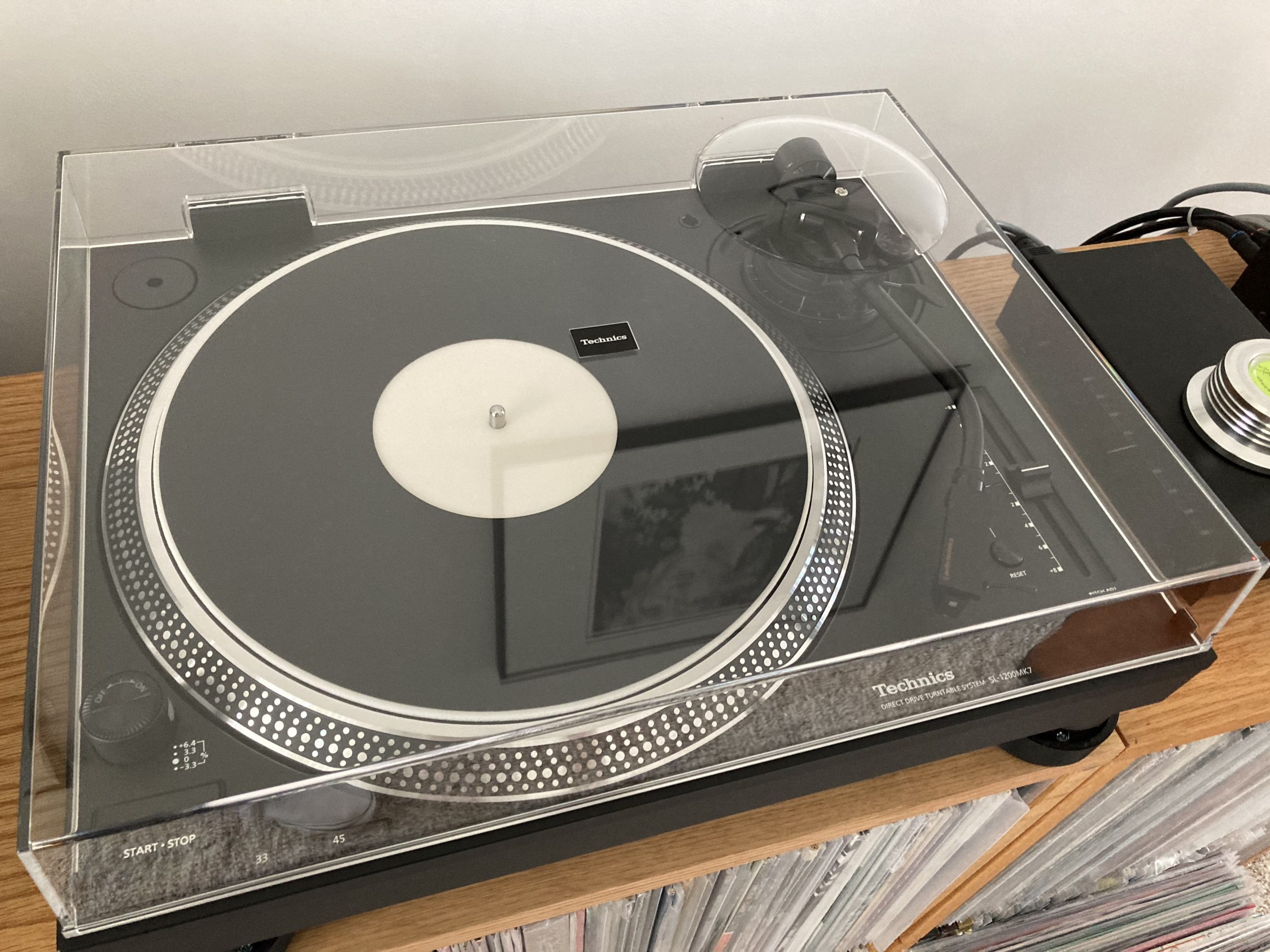 thumbnail image 2 of Technics Counter Weight For SL-1200 / SL-1210 Series – Genuine Parts, Aluminum, Made In Japan, Used 2 of 6