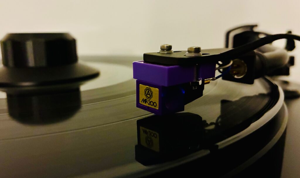 Audio-Technica AT-LP8x turntable closeup with Nagaoka MP200