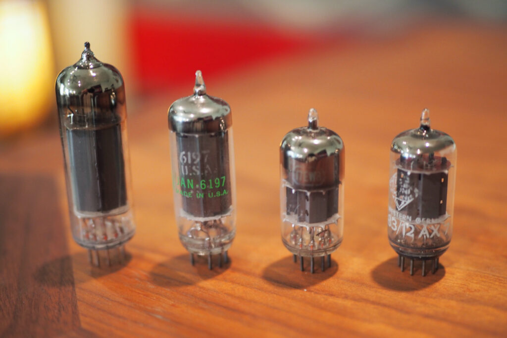 CS-300F vacuum tubes